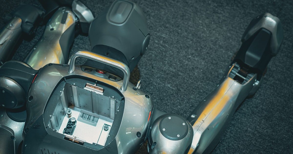 AI robot representing automated bot traffic on the internet